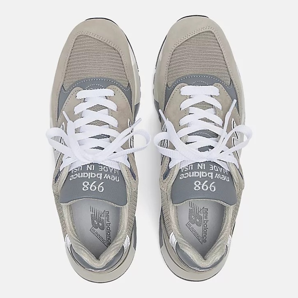 $200 Men New Balance Size 10.5 USA 998 Core Sneakers Running Shoes Grey U998GR - Picture 3 of 11